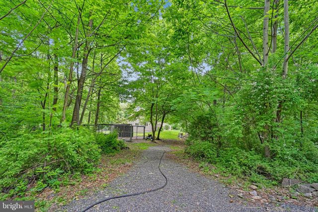 190 POPLAR RD, Boyertown, PA 19512