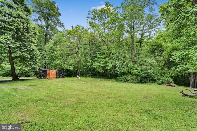 190 POPLAR RD, Boyertown, PA 19512