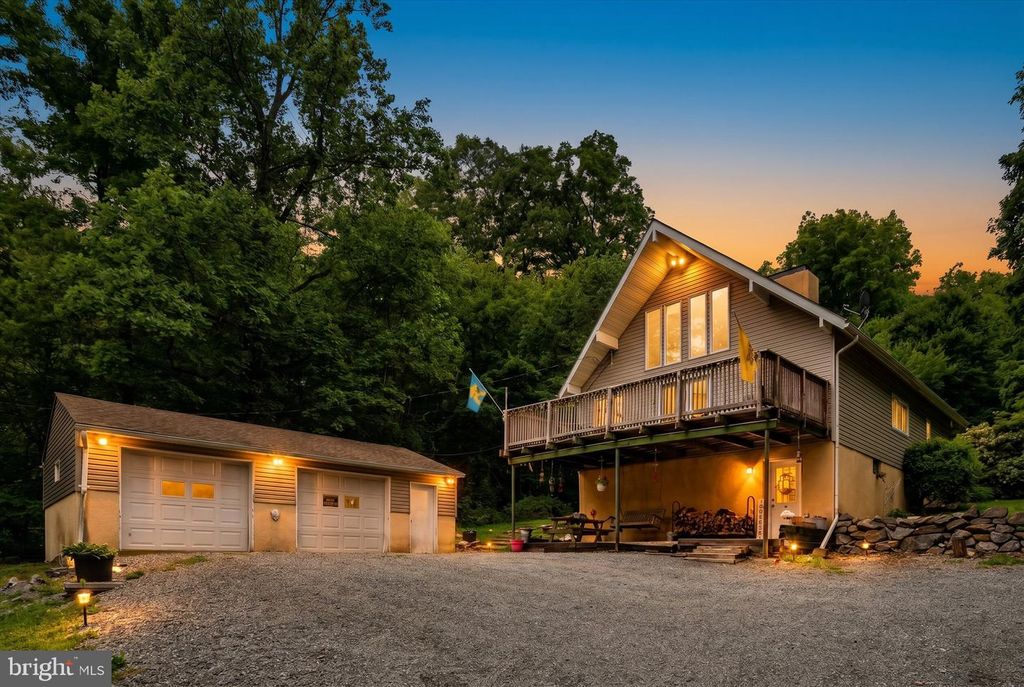 190 POPLAR RD, Boyertown, PA 19512