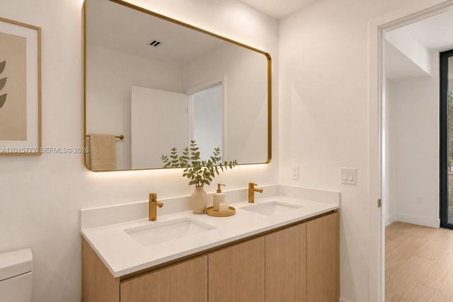90 NE 32nd St 211, Miami, FL 33127