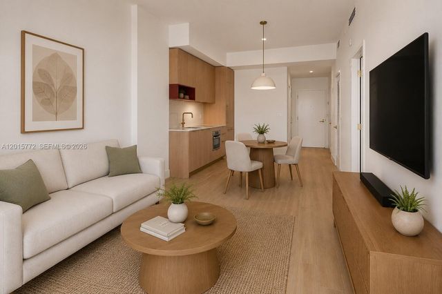 90 NE 32nd St 211, Miami, FL 33127