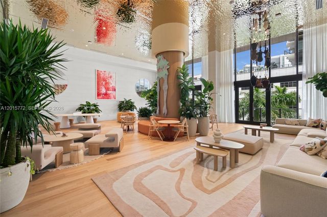 90 NE 32nd St 211, Miami, FL 33127