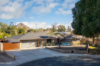 1516 E KEIM Drive, Phoenix, AZ 85014