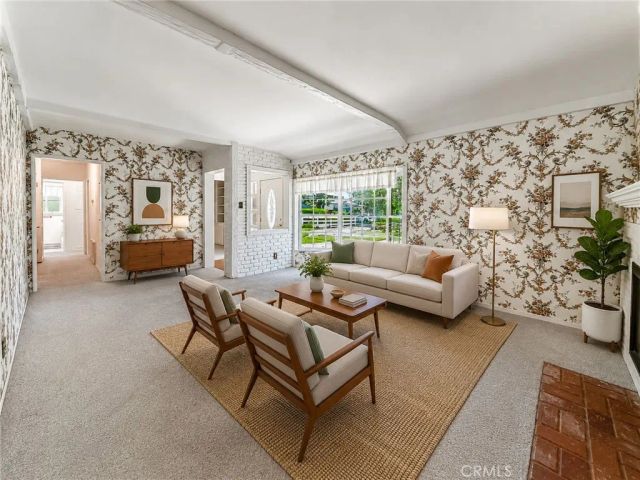 8809 Oak Park Avenue, Sherwood Forest, CA 91325