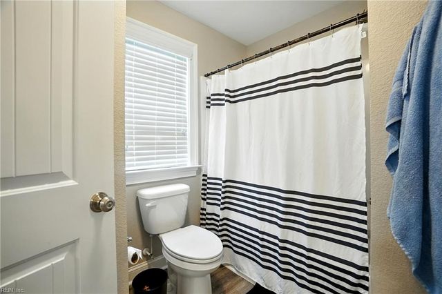 649 3rd AVE, Suffolk, VA 23434