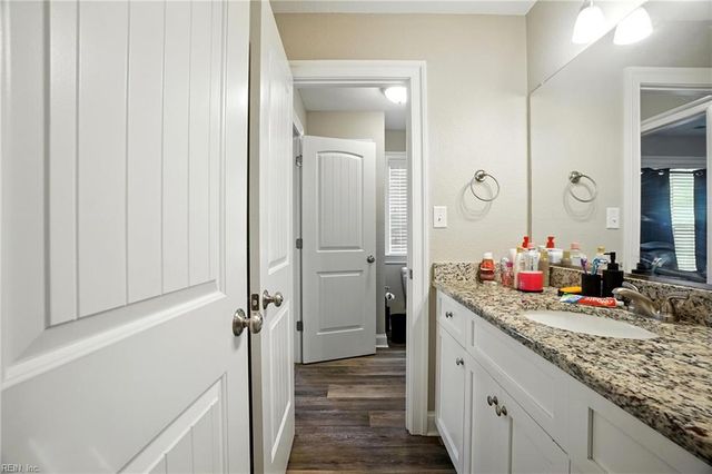 649 3rd AVE, Suffolk, VA 23434