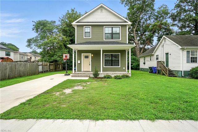 649 3rd AVE, Suffolk, VA 23434