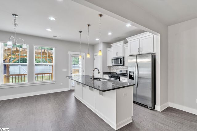 231 Keaton Court, Spartanburg, SC 29301