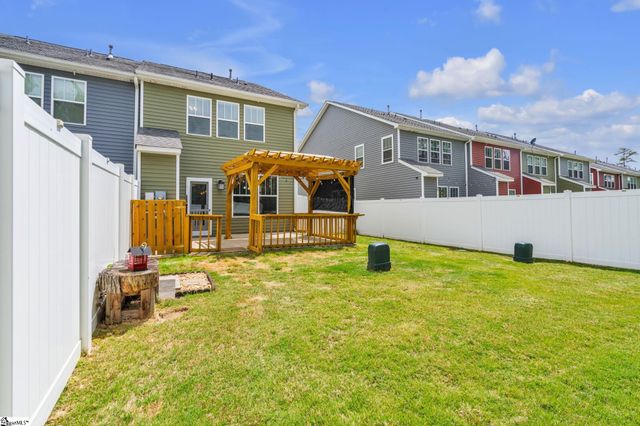 231 Keaton Court, Spartanburg, SC 29301