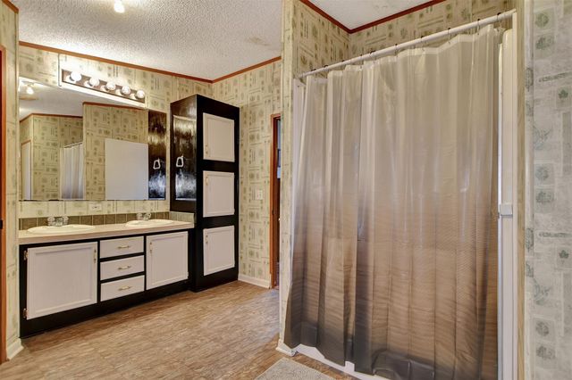 3385 Fm 1452 E, Madisonville, TX 77864