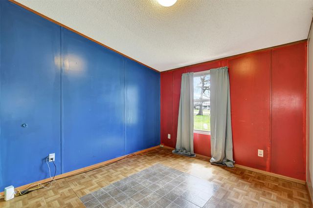 3385 Fm 1452 E, Madisonville, TX 77864