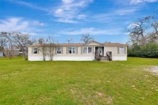 3385 Fm 1452 E, Madisonville, TX 77864