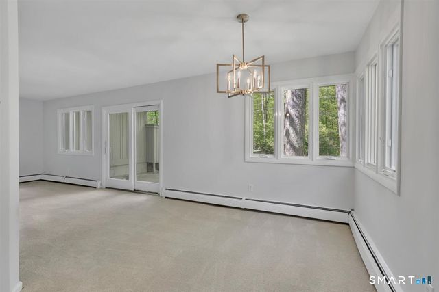 8 Lyle Court G, Farmington, CT 06032