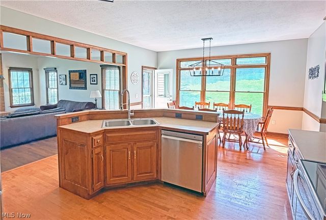8498 Yorkshire Street NW, Massillon, OH 44646
