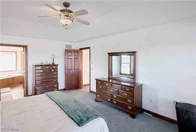 8498 Yorkshire Street NW, Massillon, OH 44646