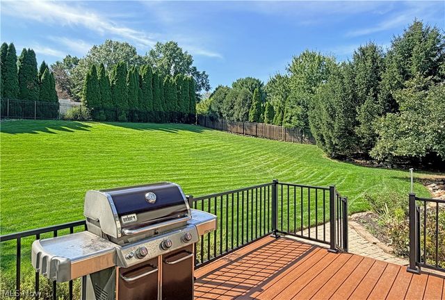 8498 Yorkshire Street NW, Massillon, OH 44646