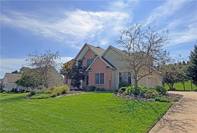 8498 Yorkshire Street NW, Massillon, OH 44646