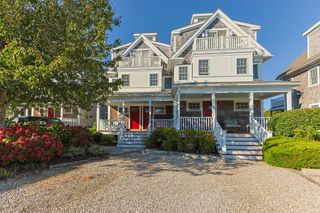21 Bradford Street Extension U8, Provincetown, MA 02657