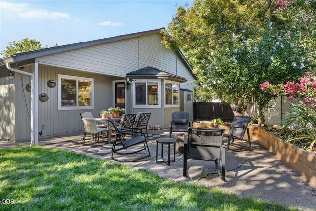3579 Michael Park Drive, Medford, OR 97504