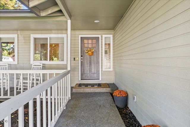 3579 Michael Park Drive, Medford, OR 97504