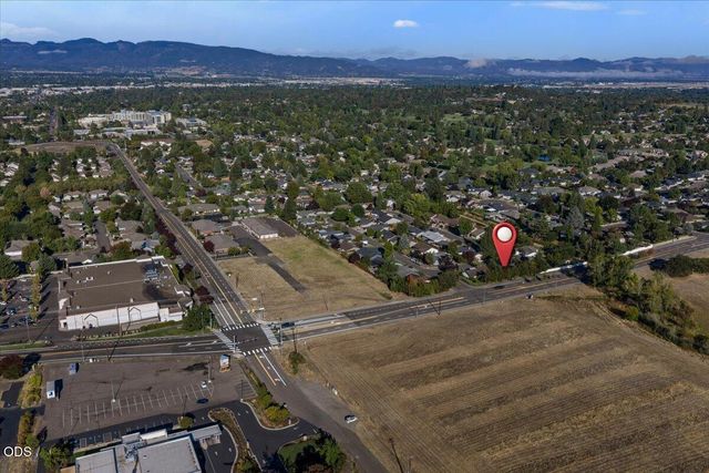 3579 Michael Park Drive, Medford, OR 97504