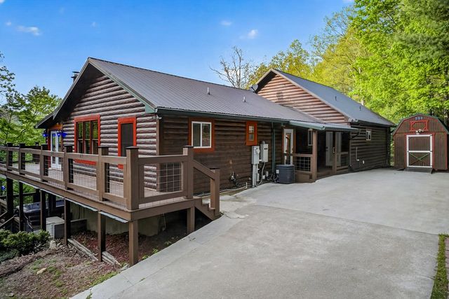 19 The Forest Road, Blue Ridge, GA 30513