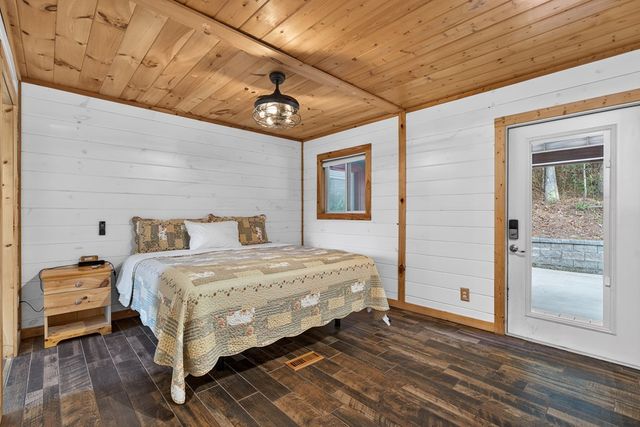 19 The Forest Road, Blue Ridge, GA 30513