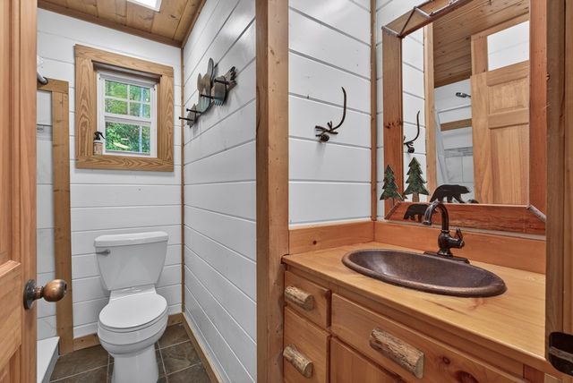 19 The Forest Road, Blue Ridge, GA 30513