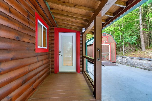 19 The Forest Road, Blue Ridge, GA 30513