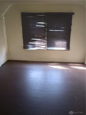 724 Dennison Avenue, Dayton, OH 45417