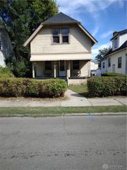 724 Dennison Avenue, Dayton, OH 45417