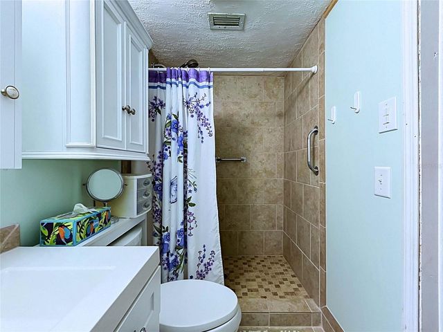 6536 LEESIDE ISLE, Hudson, FL 34667