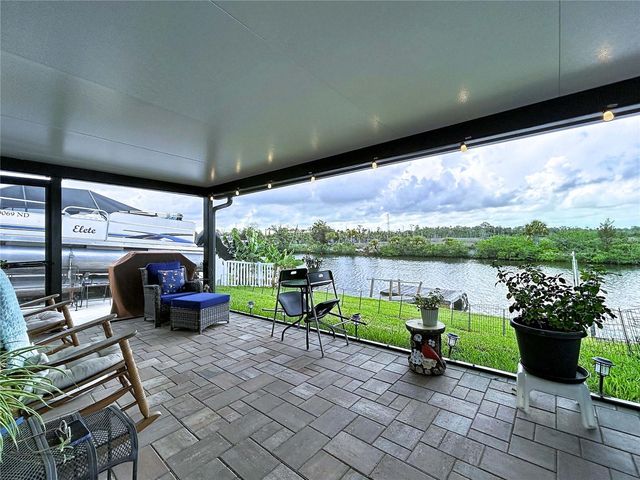 6536 LEESIDE ISLE, Hudson, FL 34667