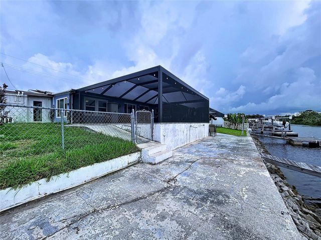 6536 LEESIDE ISLE, Hudson, FL 34667