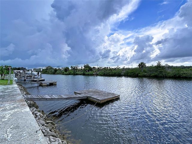 6536 LEESIDE ISLE, Hudson, FL 34667