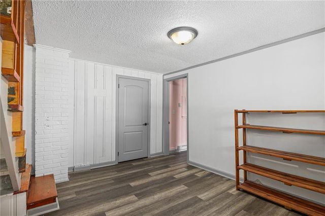 3333 Seneca Street, St Joseph, MO 64507