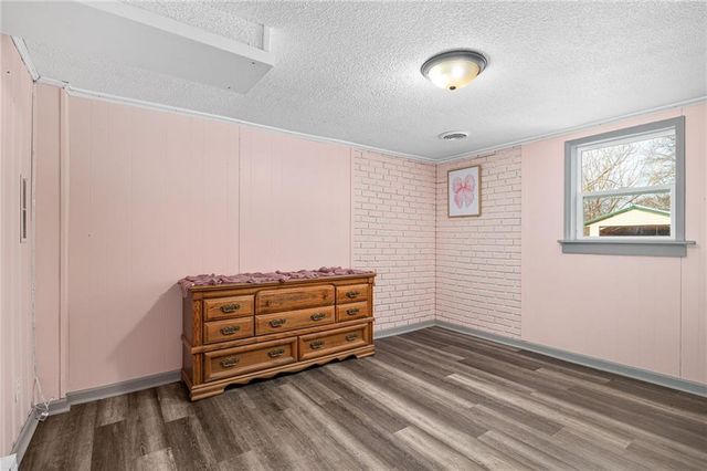 3333 Seneca Street, St Joseph, MO 64507