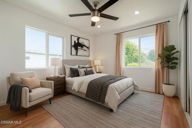 1520 W 107th Street, Los Angeles, CA 90047