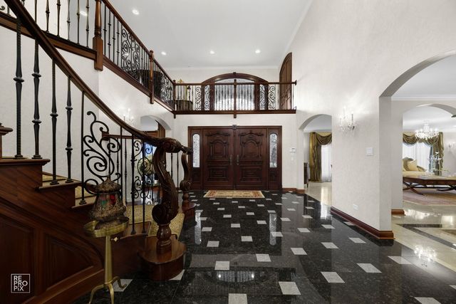 14800 108th Avenue, Orland Park, IL 60467