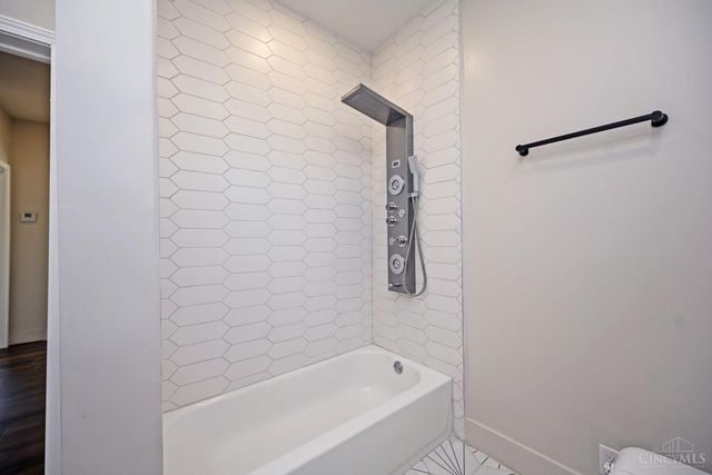 2312 Highland Avenue, Cincinnati, OH 45219