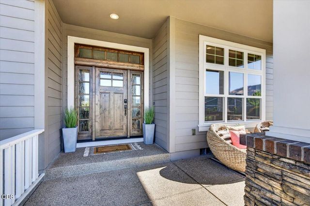 4048 Fieldbrook Avenue, Medford, OR 97504