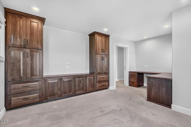 4048 Fieldbrook Avenue, Medford, OR 97504