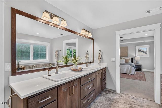 4048 Fieldbrook Avenue, Medford, OR 97504