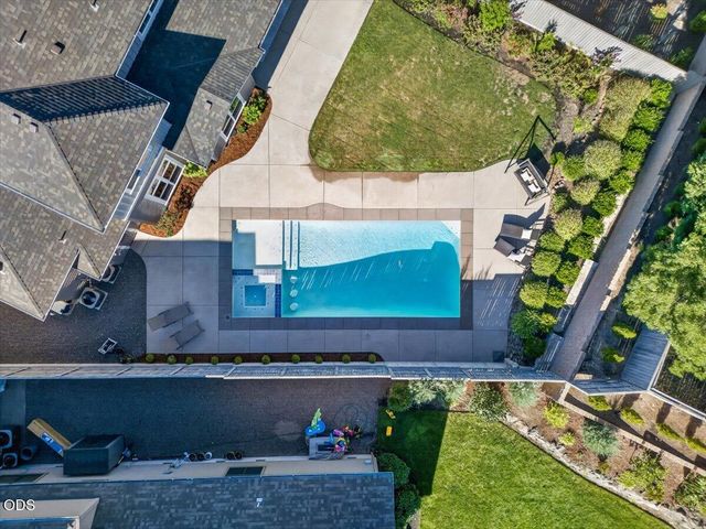 4048 Fieldbrook Avenue, Medford, OR 97504