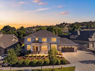 4048 Fieldbrook Avenue, Medford, OR 97504