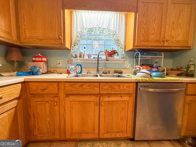 70 Greenview Court, Cleveland, GA 30528