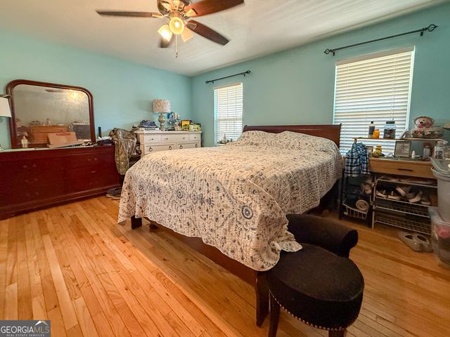 70 Greenview Court, Cleveland, GA 30528