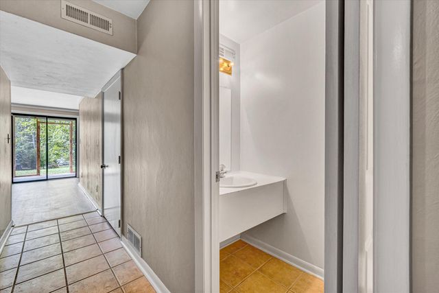 7311 Maple CT, Roanoke, VA 24018