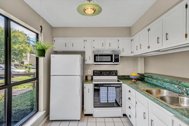 7311 Maple CT, Roanoke, VA 24018