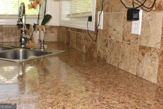 158 Elk Grove Drive, Auburn, GA 30011